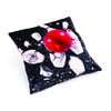 Миниатюра фото подушка toiletpaper bowling seletti | 220svet.ru